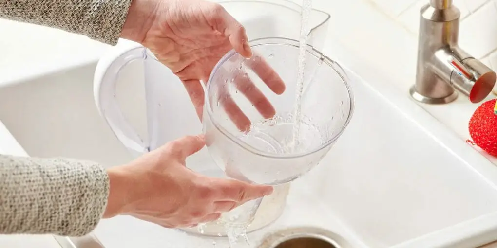 how-to-clean-brita-pitcher